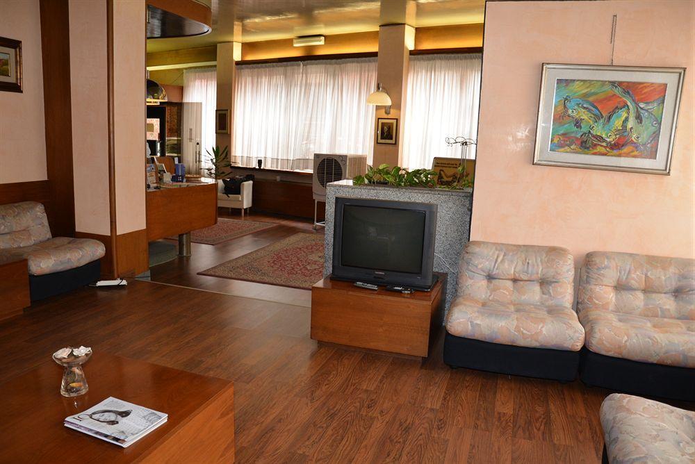 Hotel Salieri Legnago Εξωτερικό φωτογραφία