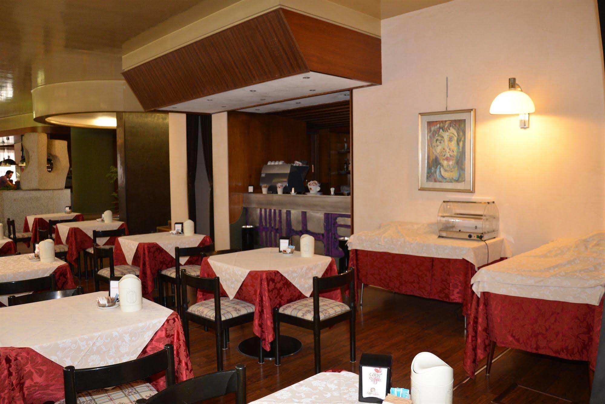 Hotel Salieri Legnago Εξωτερικό φωτογραφία