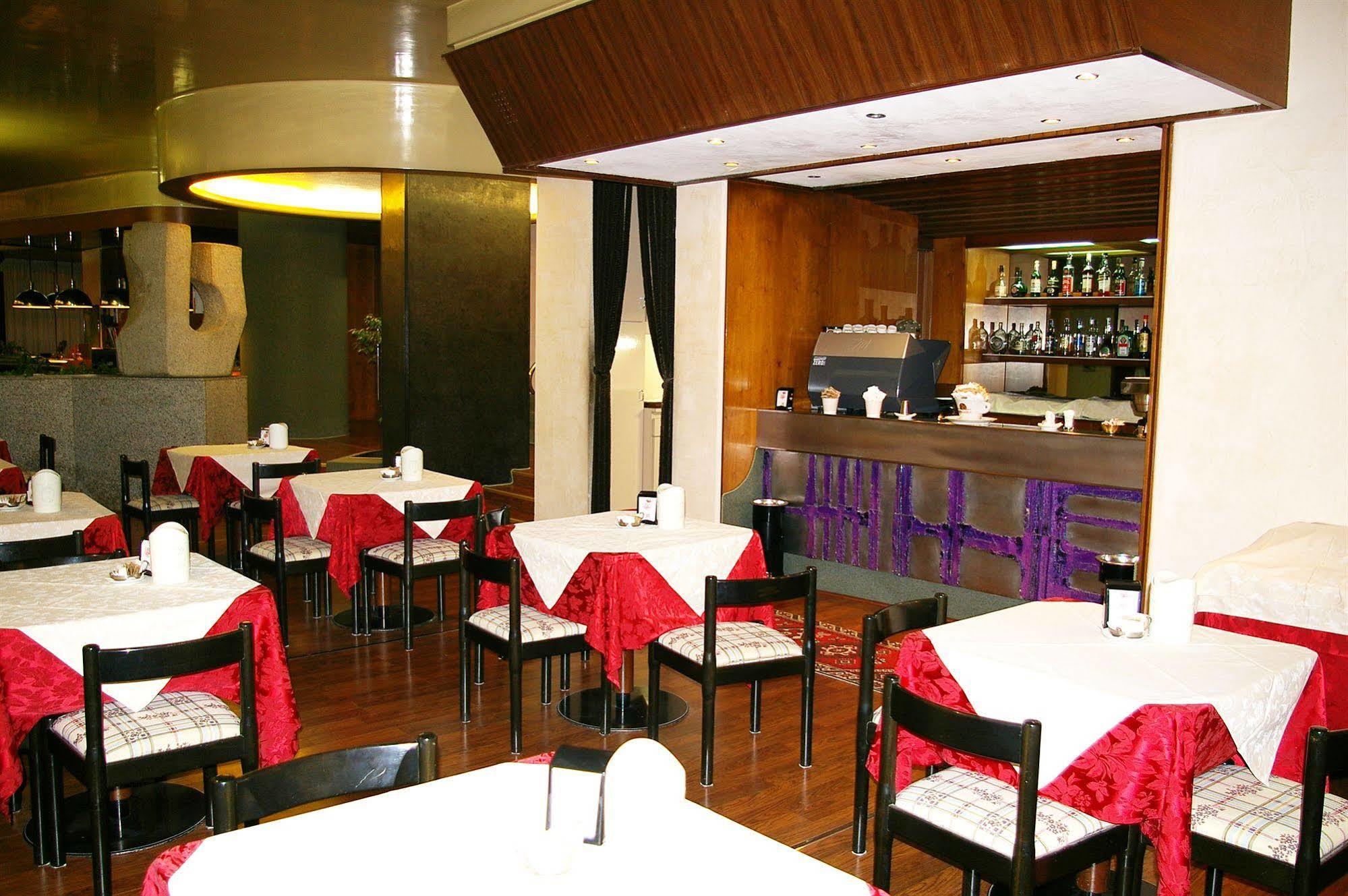 Hotel Salieri Legnago Εξωτερικό φωτογραφία
