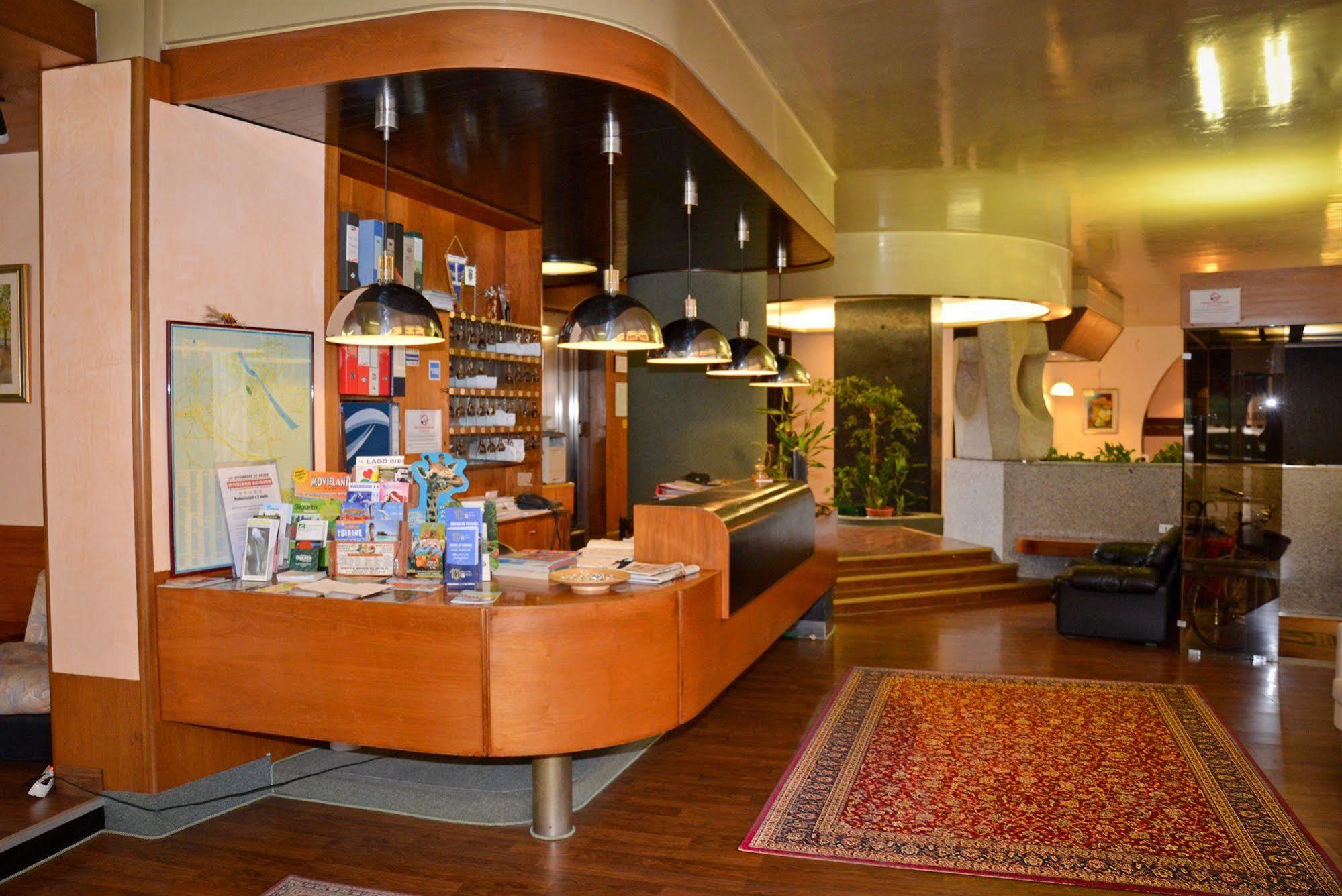 Hotel Salieri Legnago Εξωτερικό φωτογραφία