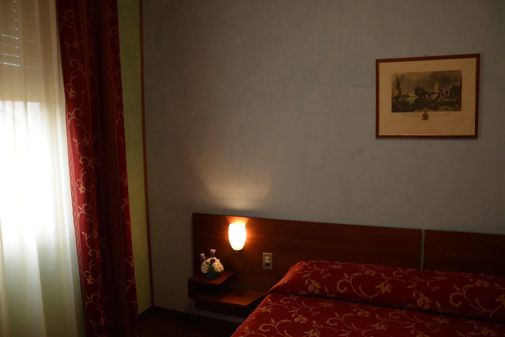Hotel Salieri Legnago Εξωτερικό φωτογραφία
