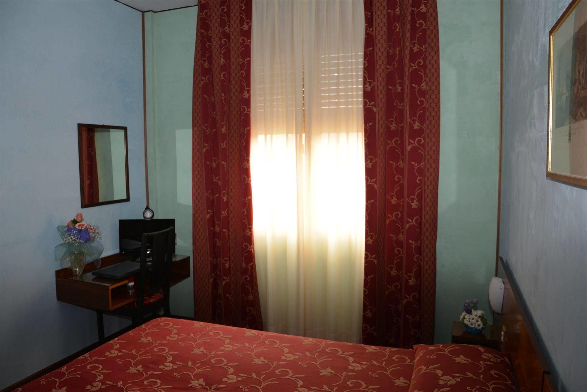 Hotel Salieri Legnago Εξωτερικό φωτογραφία